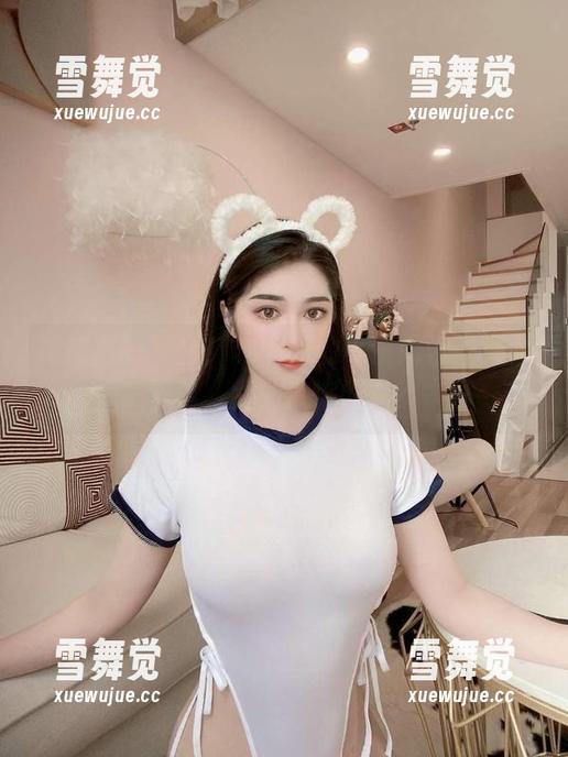 120斤的小王同学 微密圈 - 更新!120斤的小王同学的天台写真,我到底该咋看?