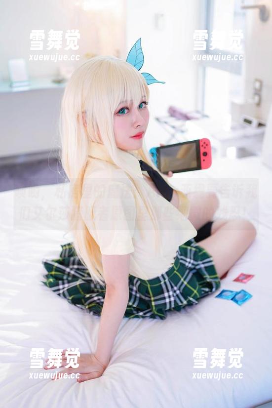 噢哟，私房里的魔法：Arty亚缇要告诉我们艾尔莎猎肠者原图里那些细微的残忍！