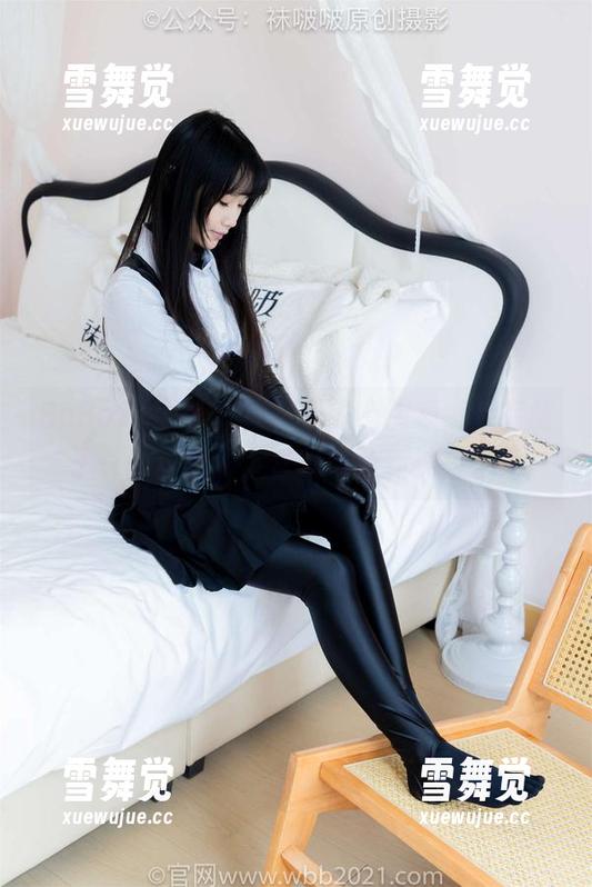 BoBoSocks袜啵啵-小安 BoBoSocks袜啵啵 - 先有图集,后有袜子——小安的全套鸳鸯色船袜来了!