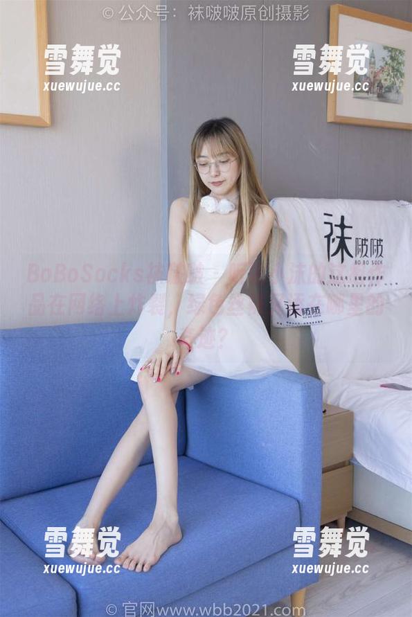 BoBoSocks袜啵啵 - 听说小沫的这组作品在网络上炸裂，绿色丝袜又添在哪里的奇迹？