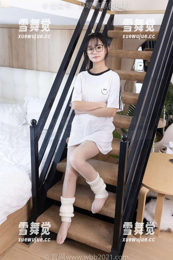 BoBoSocks袜啵啵 - 在这些写真里，小甜豆都在“开心鸭”，七月的神奇图册。
