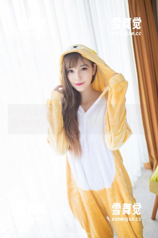 IMiss爱蜜社 - 教室里的莉娜lena：高清照片就像一扇窗，透出不少青涩的记忆。