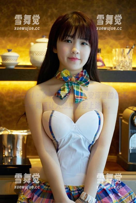 TuiGirl - 拿到高清图了！安沛蕾的夏天——简直让人想立刻穿上泳衣。