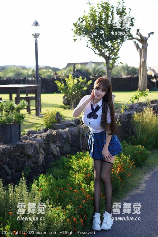 Xiuren秀人网-棉花糖Candy Xiuren秀人网 - 棉花糖Candy的镂空写真,下载之后小心哦,可能会让你犯了“空想病”!