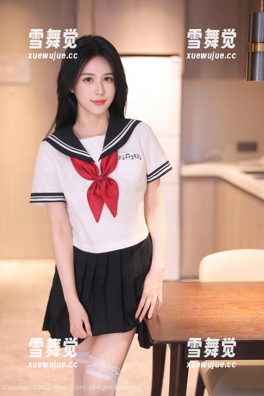 Xiuren秀人网-白白Alina Xiuren秀人网 - 白白Alina的丹宁病,高清裤里丝图册里的微妙暗示