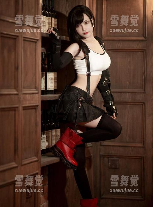 千夜未来：高清大凤穿越时空的套图，真让人想施魔法啊