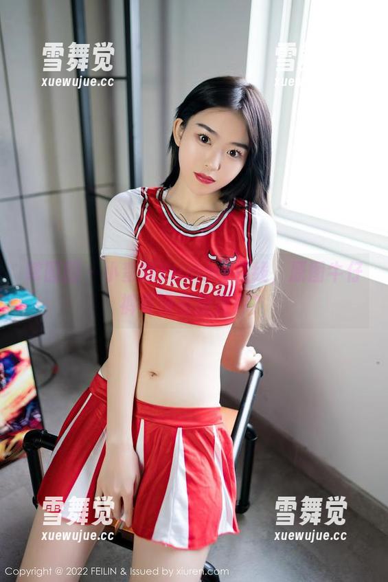 嗲囡囡 - 小蛮妖Yummy在线，原图牛仔裤有没有撩到你？
