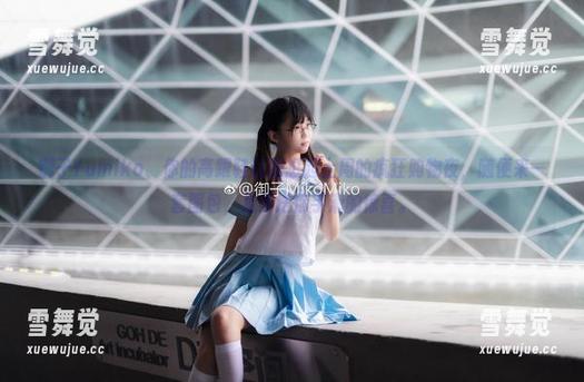御子Yumiko 御子Yumiko、你的高跟鞋让我想起上周的疯狂购物夜,随便来一套图包,免费送你手滑的惊喜。