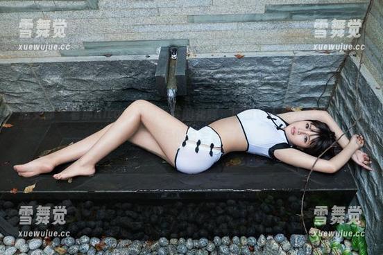 推女郎 - 看那Rita，不同寻常的花嫁，原图让人忍不住多看几眼，作品的反差真有趣