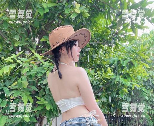 说好的校服穿搭，是一只废喵了的原创高清原图让人心动！