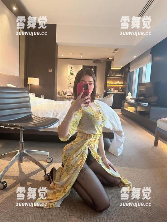 果儿Victoria 微密圈 - 果儿Victoria高清丝袜作品,为啥能让人目不转睛?