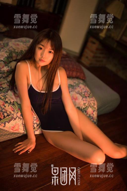 果团网 果团网的图库:妹妹们的目光,似乎在编织不为人知的小情绪。