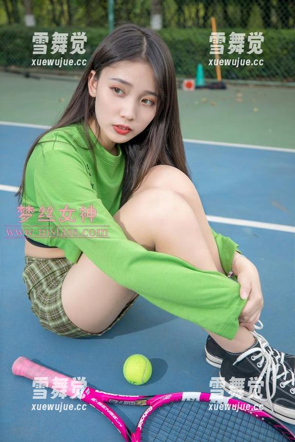 梦丝女神 - 美图来了！香萱的棉袜更新，脚步轻盈像在跳舞？