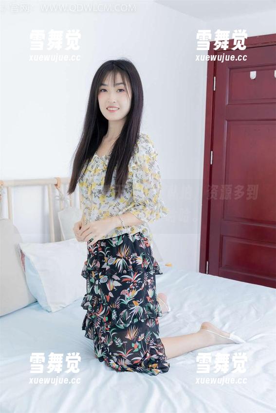物恋传媒-小晴天 物恋传媒 - 小晴天的护士私拍,资源多到让你忘记看病,哈哈。