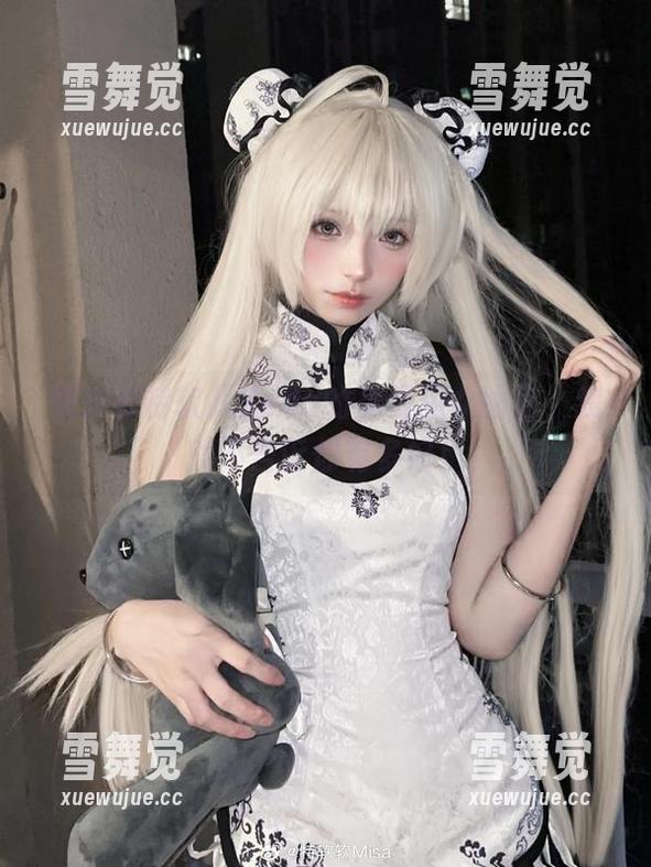 特软儿Sona 快来拿特软儿Sona的免费巫女图包,我就不告诉你有多好!