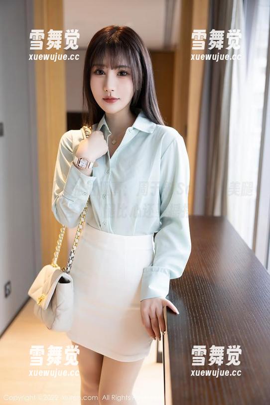 秀人网-周于希Sally 秀人网 - 私拍趣事:周于希Sally的美腿合集,腿比心还要摇摆!
