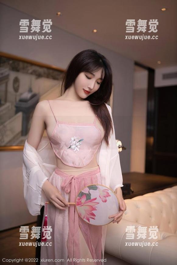 秀人网-尹甜甜 秀人网 - 尹甜甜清纯图册:看得见的纯真,完全不负责任的免费!