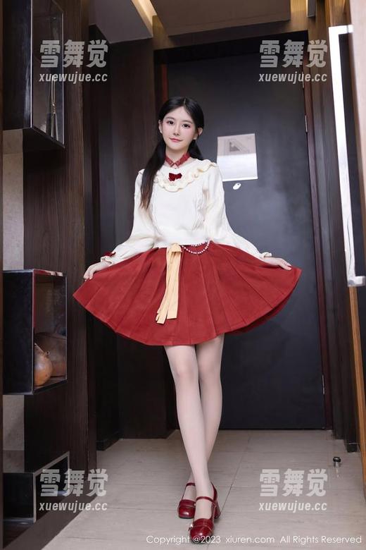 秀人网-美桃酱 秀人网 - 福利时间:美桃酱和她的女友,图包合辑,看的目不转睛