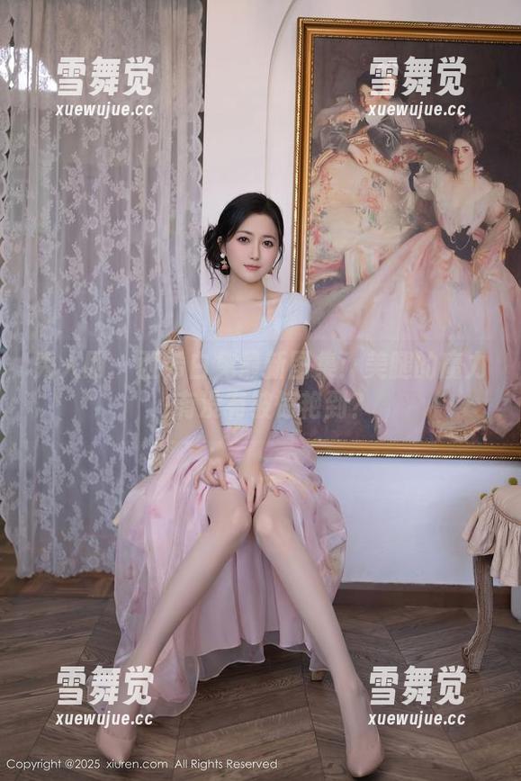 秀人网-西希白兔 秀人网 - 西希白兔最新图集:美腿的魔力,有没有被惊艳到?