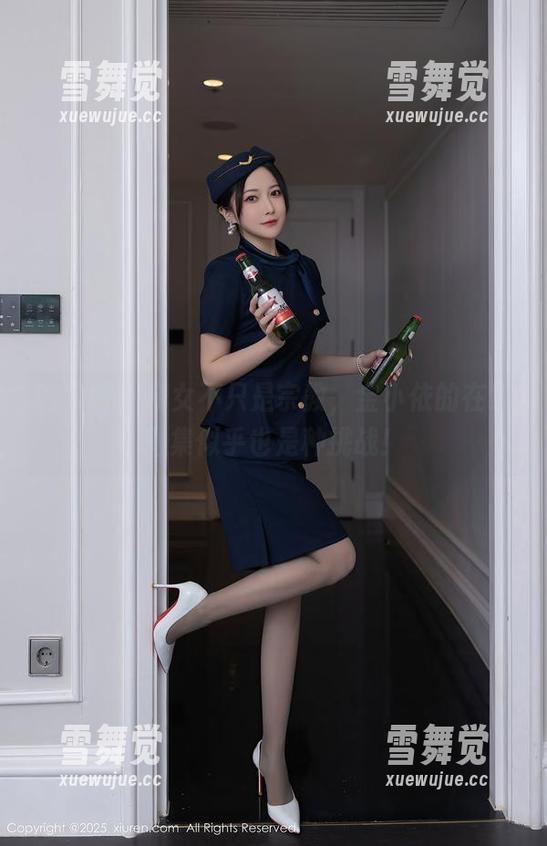 秀人网-金小依 秀人网 - 修女不只是宗教,金小依的在线图集似乎也是种挑战!