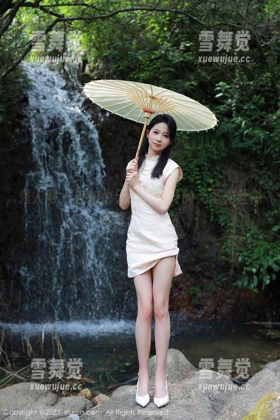 秀人网-阿汁 秀人网 - 自拍也无妨,阿汁的无圣光丝袜写真值得一赞