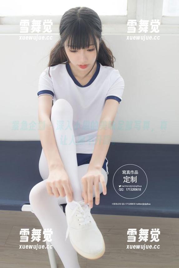 紧急企划-小恩 紧急企划 - 深入小恩的美味足部写真,真让人挪不开眼。