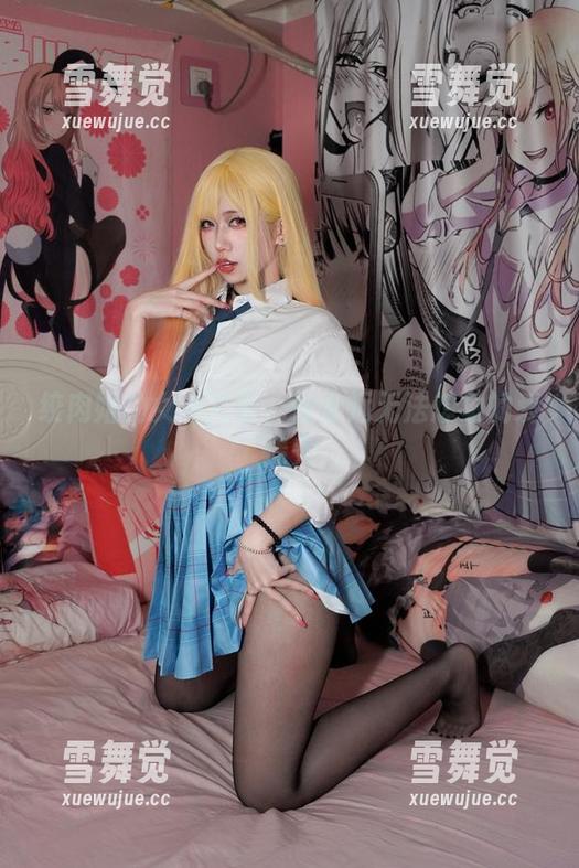 绞肉姬的女友写真：你永远无法想象的爱情秀