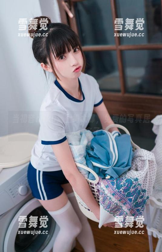 当初音miku遇上绮太郎，免费的写真居然让人想多了？