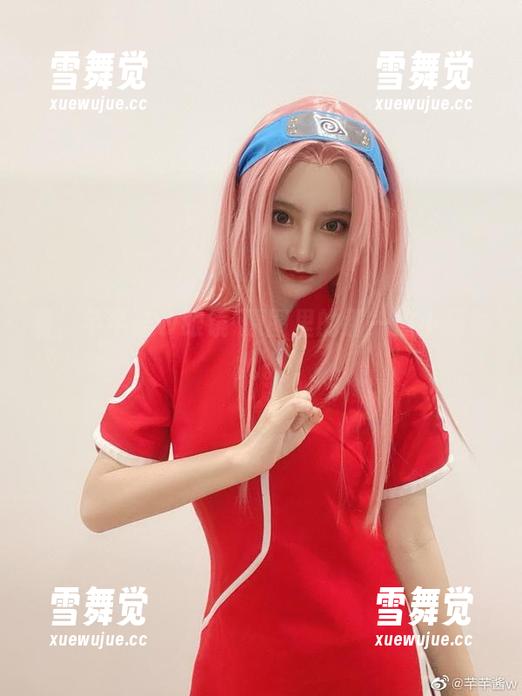 芊芊酱w 看,芊芊酱w眼镜-原图里的那一点小倔劲儿。