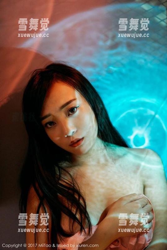 蜜桃社-沐子熙V 蜜桃社 - 私房私语,沐子熙V的肉丝与看客之间的微妙距离。