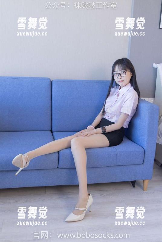 袜啵啵-稚予 袜啵啵 - 稚予运动鞋写真,高清到让你担心屏幕会受伤