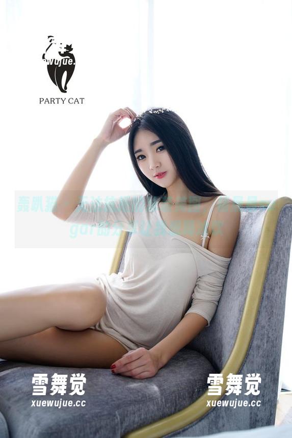 轰趴猫 - 无法抗拒的泳装美图，杨晨晨sugar的分享让我想喝冰饮